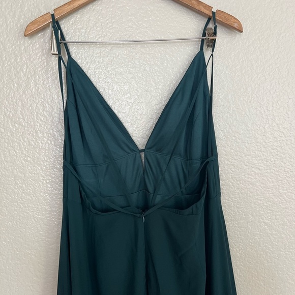Irresistible Elegance Emerald Green Strappy Backless Maxi Dress - Picture 6 of 10